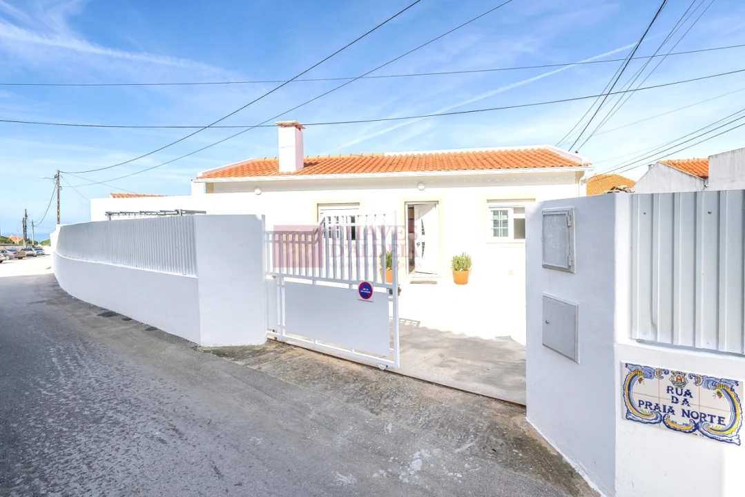 Moradia T2 para Venda em São Pedro da Cadeira Foto 5