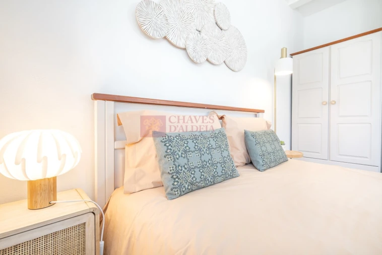 Moradia T2 para Venda em São Pedro da Cadeira Foto 11