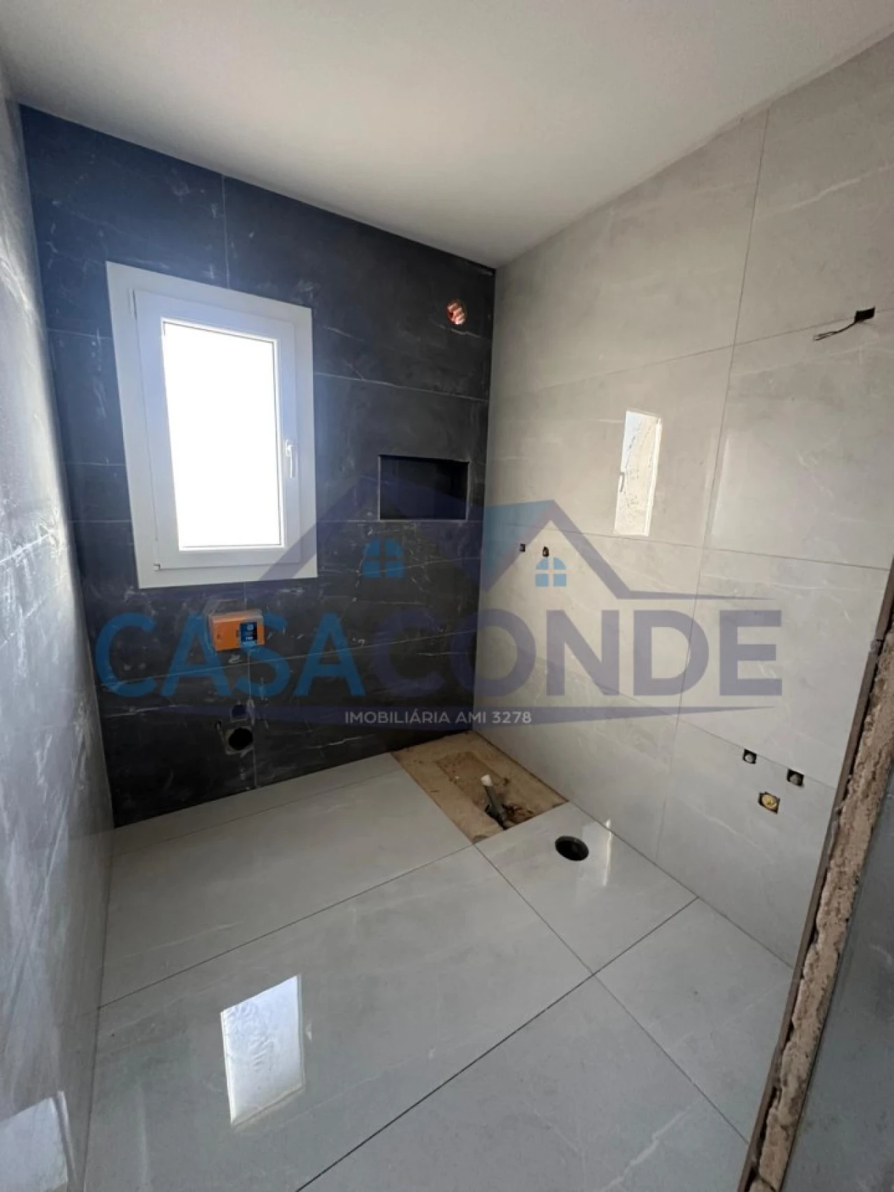 Moradia T4 para Venda em Quinta do Anjo Foto 13