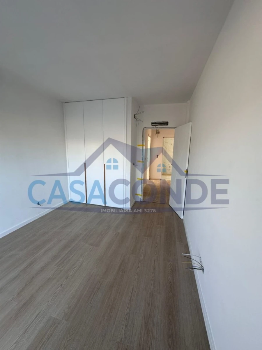 Moradia T4 para Venda em Quinta do Anjo Foto 7