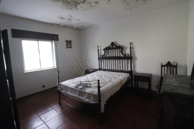 Moradia T4 para Venda em Sopo Foto 16