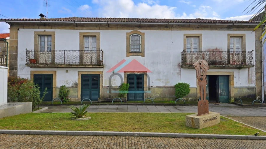 Moradia T5 para Venda em Barbeita