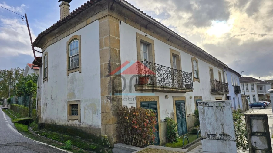 Moradia T5 para Venda em Barbeita Foto 2