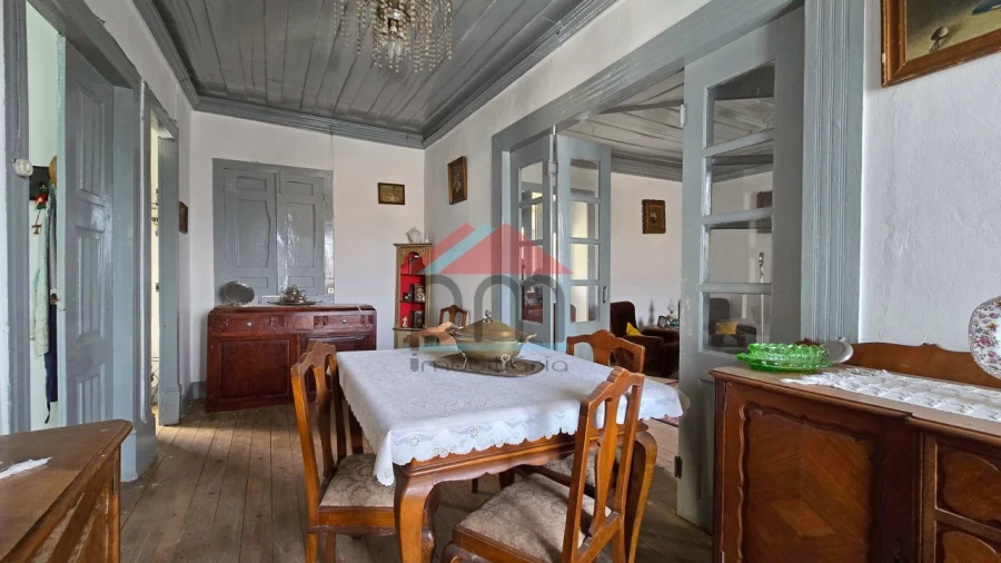 Moradia T5 para Venda em Barbeita Foto 4