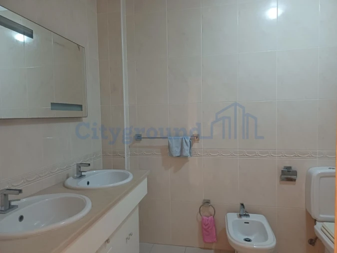 Apartamento T5 para Venda em Marrazes e Barosa Foto 8