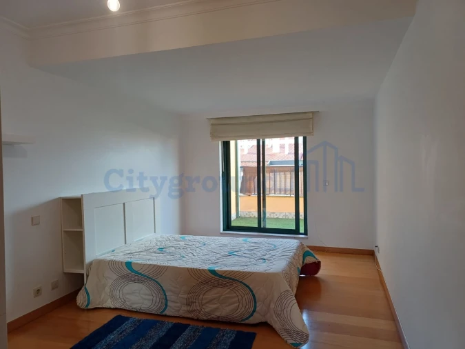Apartamento T5 para Venda em Marrazes e Barosa Foto 17