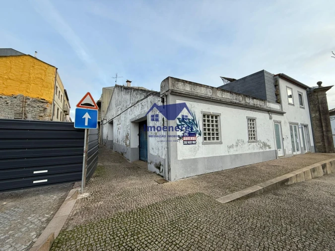 Armazém para Arrendamento em Vila do Conde