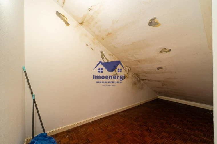 Apartamento T4 para Venda em Mindelo Foto 23