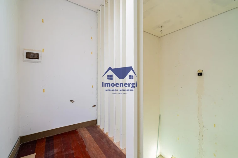 Apartamento T4 para Venda em Mindelo Foto 24