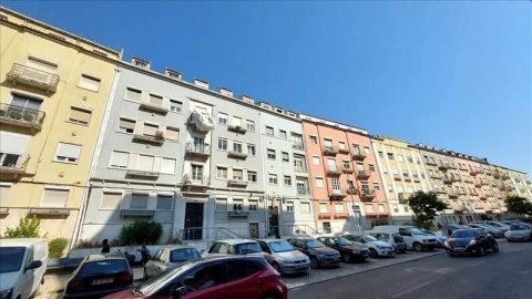 Apartamento T3 para Venda em Queluz e Belas