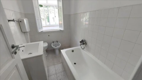 Apartamento T3 para Venda em Queluz e Belas