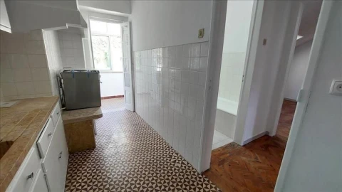 Apartamento T3 para Venda em Queluz e Belas