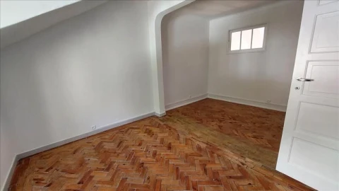 Apartamento T3 para Venda em Queluz e Belas