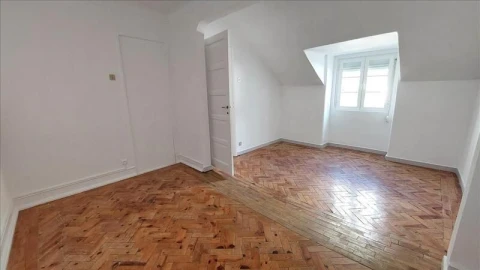 Apartamento T3 para Venda em Queluz e Belas