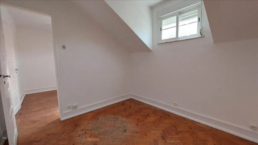 Apartamento T3 para Venda em Queluz e Belas Foto 10