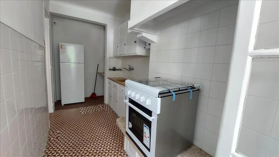Apartamento T3 para Venda em Queluz e Belas Foto 4