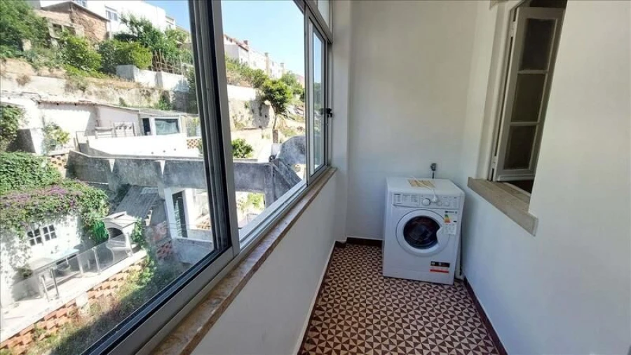 Apartamento T3 para Venda em Queluz e Belas Foto 6