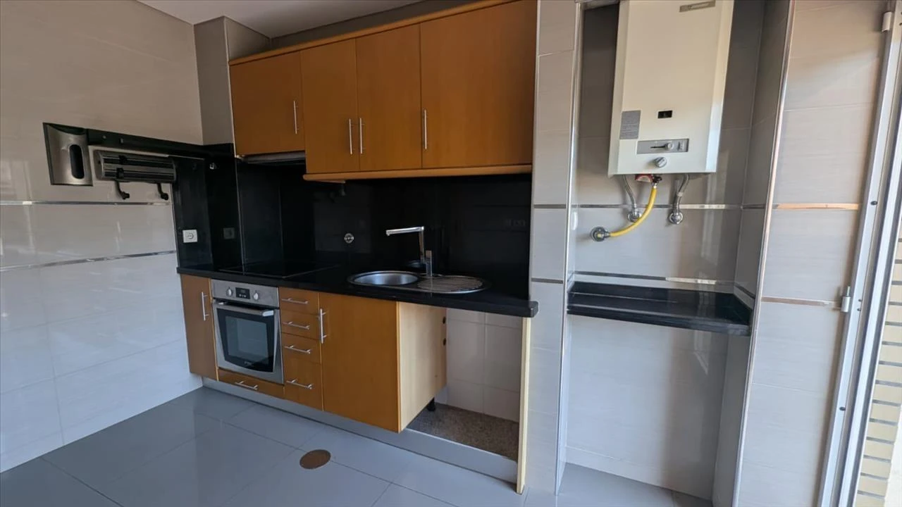 Apartamento T2 para Venda em Bougado (São Martinho e Santiago) Foto 4