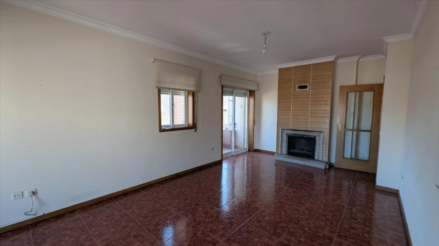 Apartamento T2 para Venda em Bougado (São Martinho e Santiago) Foto 2