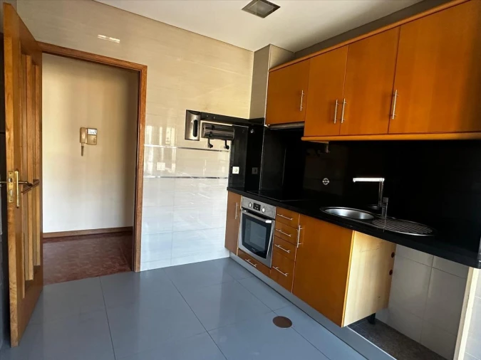 Apartamento T2 para Venda em Bougado (São Martinho e Santiago) Foto 5