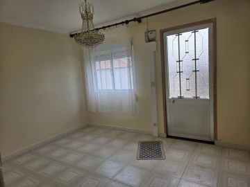 Moradia T2 para Venda em Santa Maria da Feira, Travanca, Sanfins e Espargo