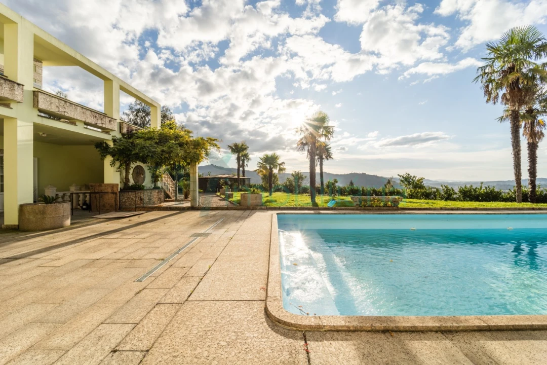 Moradia T6 para Venda em Caldas de Vizela (São Miguel e São João) Foto 18