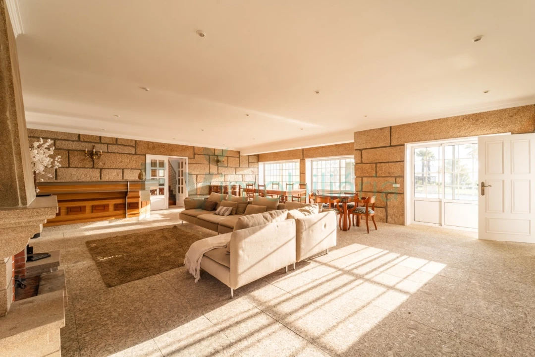 Moradia T6 para Venda em Caldas de Vizela (São Miguel e São João) Foto 21