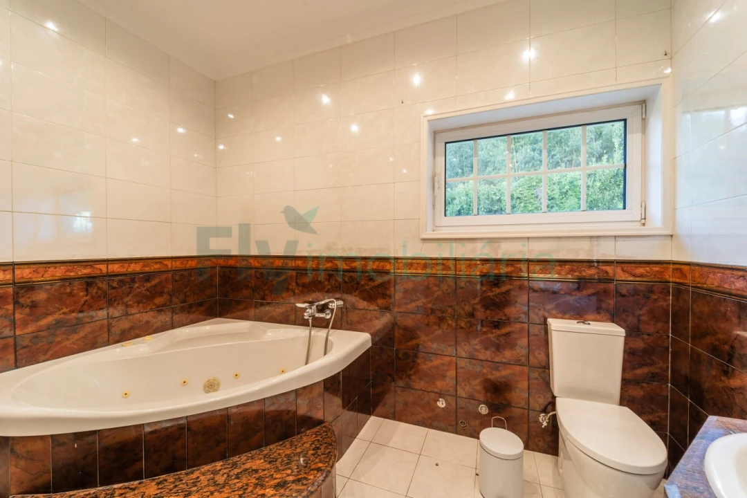 Moradia T6 para Venda em Caldas de Vizela (São Miguel e São João) Foto 61