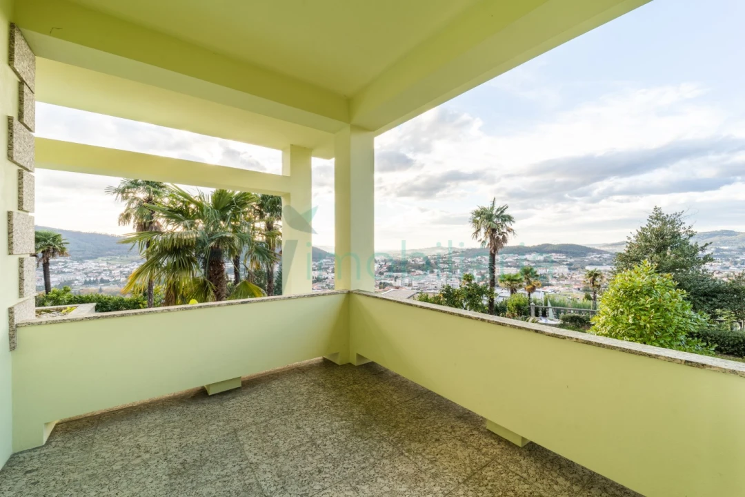 Moradia T6 para Venda em Caldas de Vizela (São Miguel e São João) Foto 64