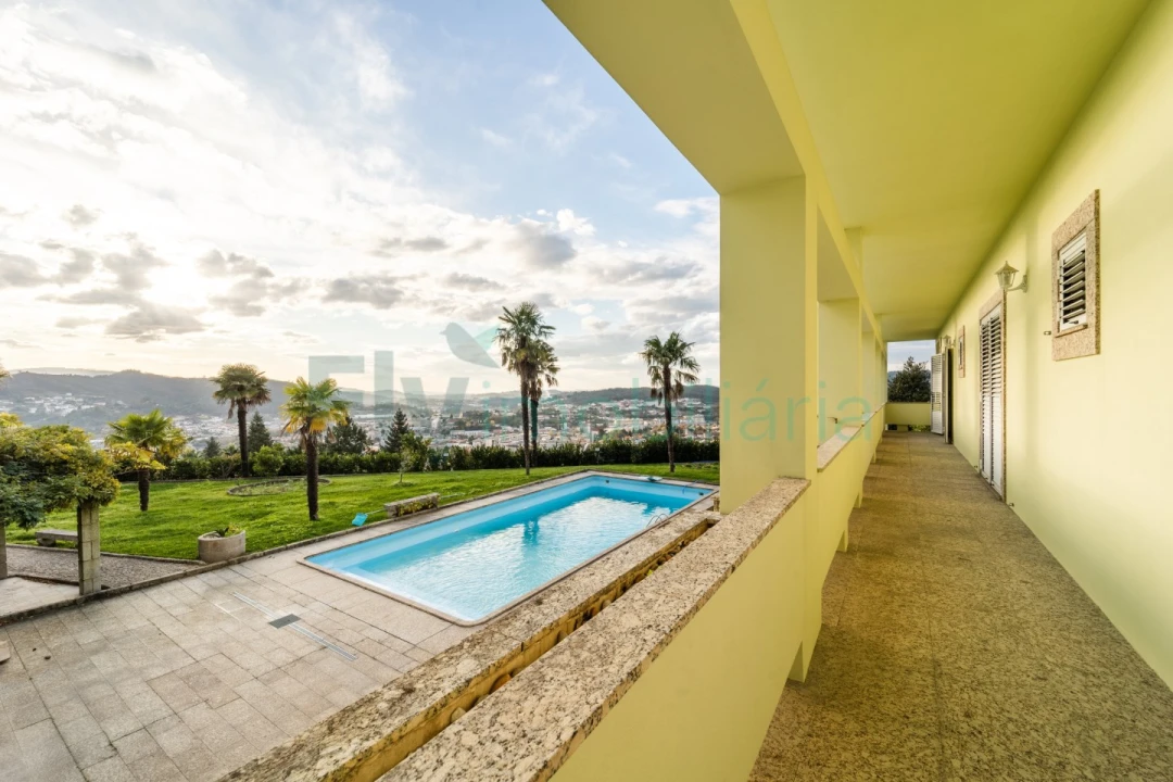 Moradia T6 para Venda em Caldas de Vizela (São Miguel e São João) Foto 69