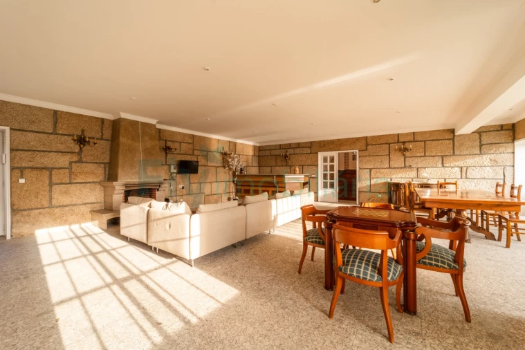 Moradia T6 para Venda em Caldas de Vizela (São Miguel e São João) Foto 20