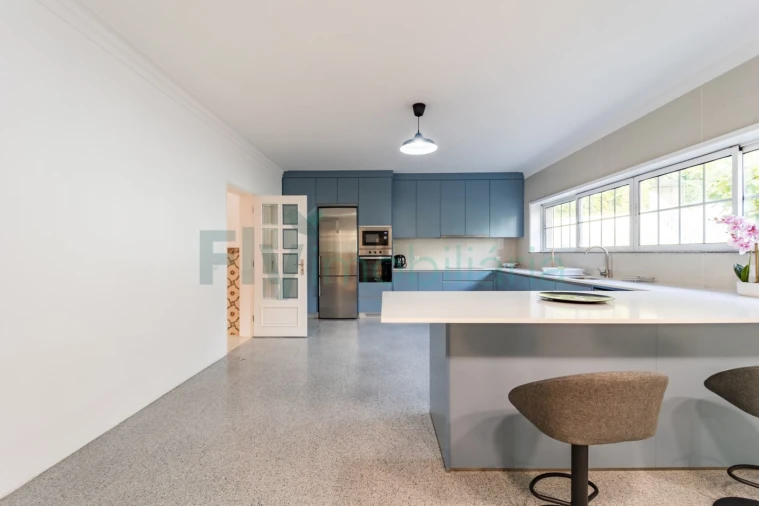 Moradia T6 para Venda em Caldas de Vizela (São Miguel e São João) Foto 35