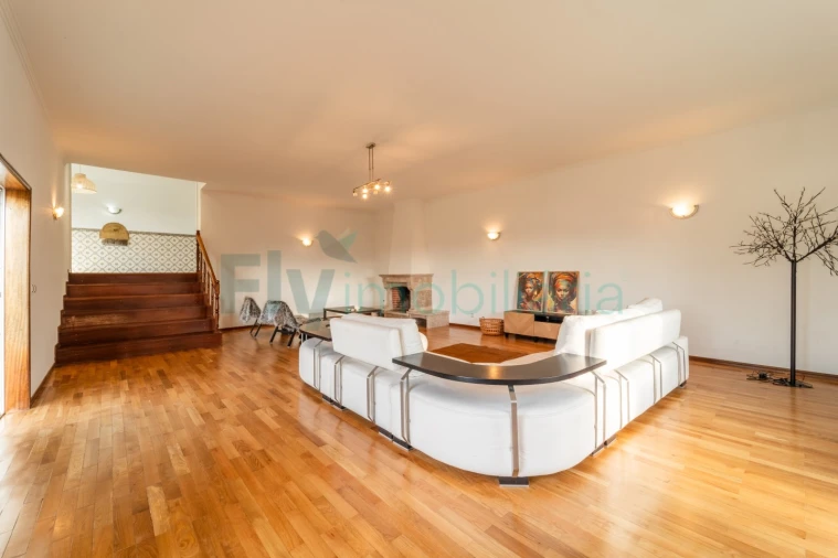 Moradia T6 para Venda em Caldas de Vizela (São Miguel e São João) Foto 42