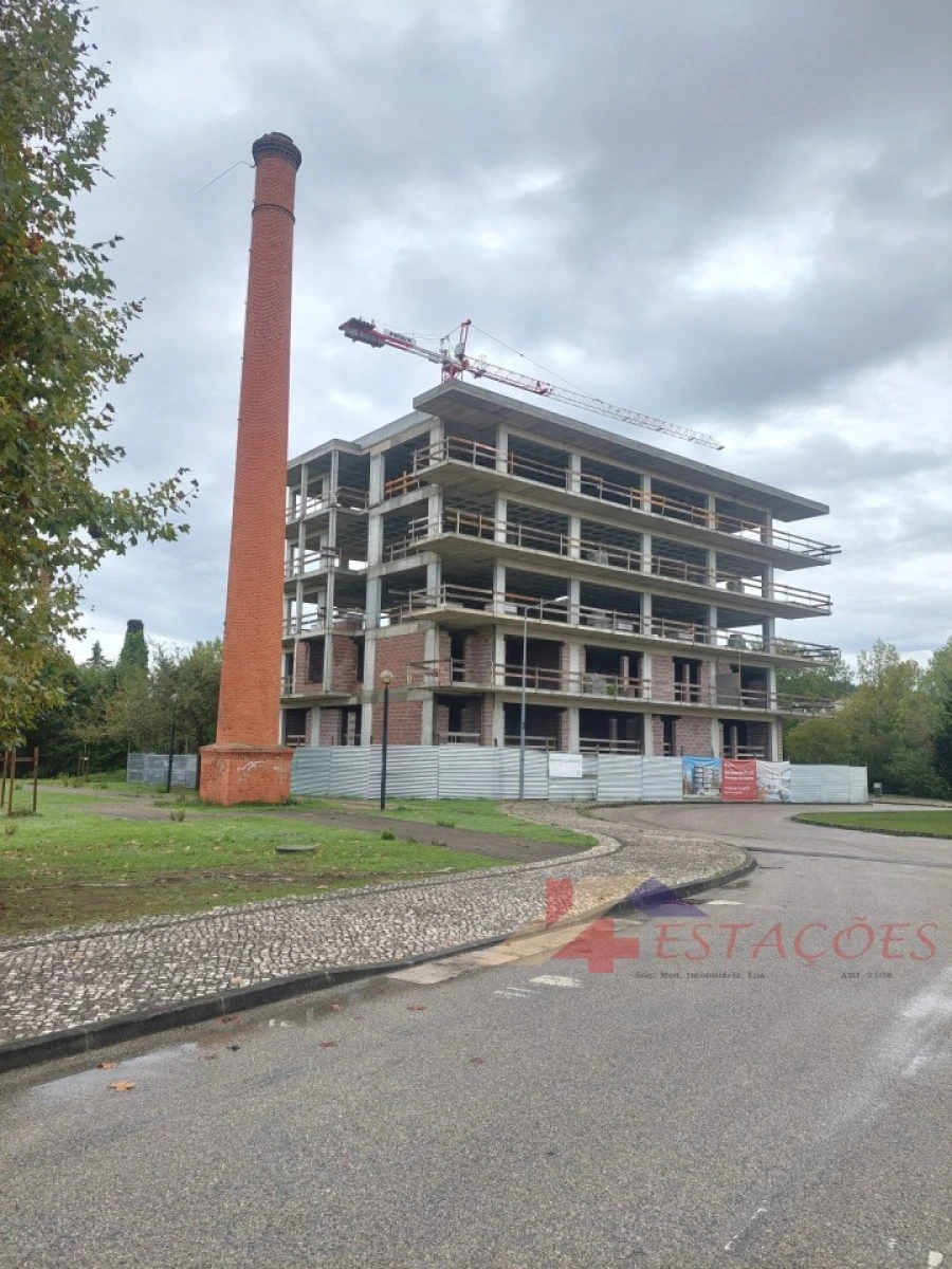 Apartamento T2 para Venda em Pombal Foto 3