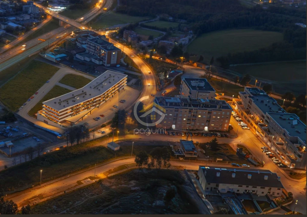 Apartamento T2 para Venda em Penafiel Foto 16