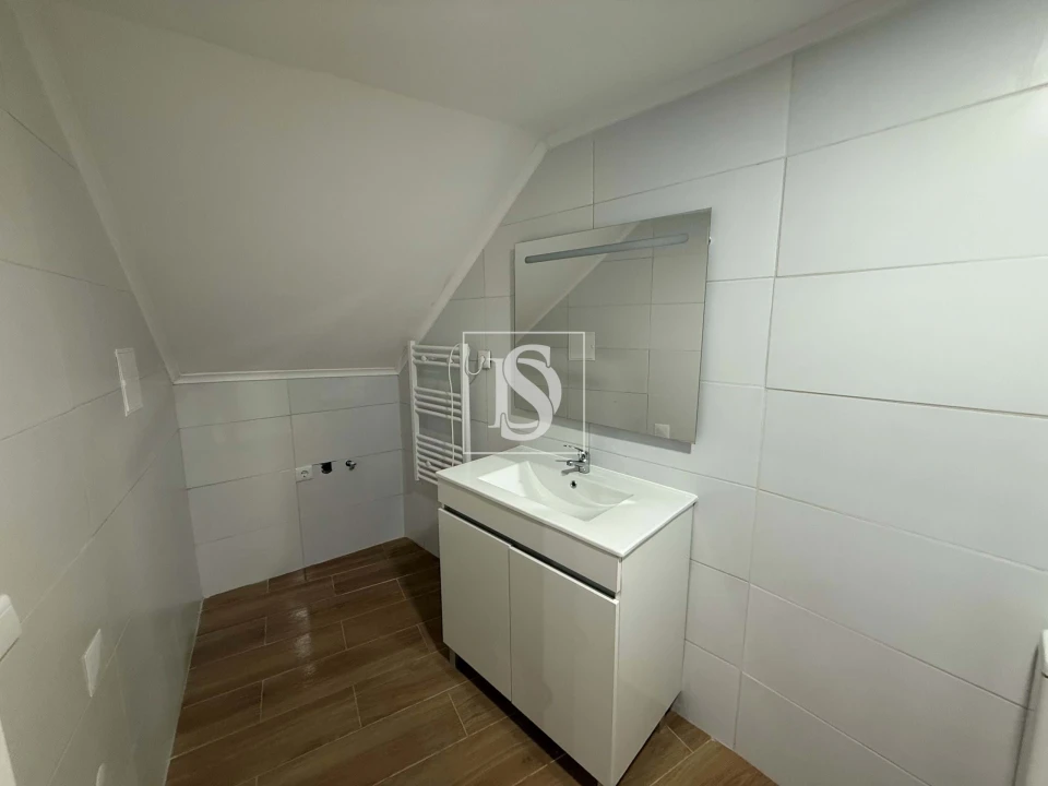 Moradia T2 para Venda em Minde Foto 7