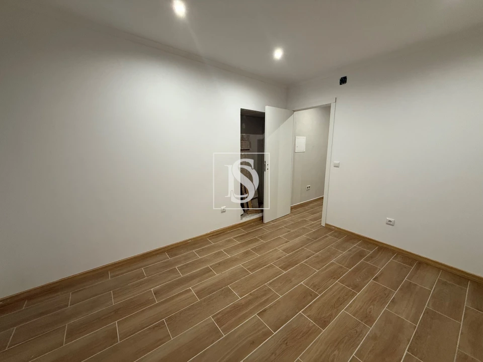 Moradia T2 para Venda em Minde Foto 10