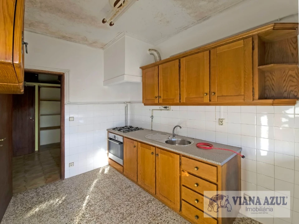 Apartamento T3 para Venda em Santa Maria Maior e Monserrate e Meadela Foto 2