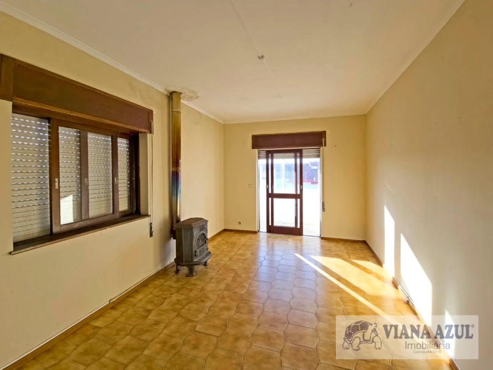 Apartamento T3 para Venda em Santa Maria Maior e Monserrate e Meadela Foto 1