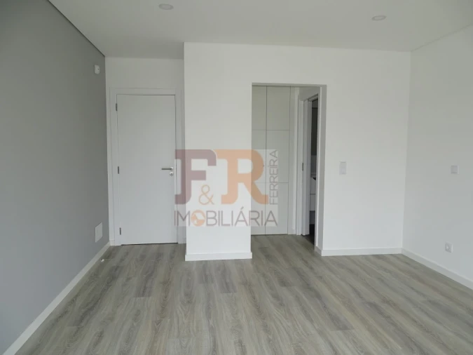 Moradia T3 para Venda em Fernao Ferro Foto 7