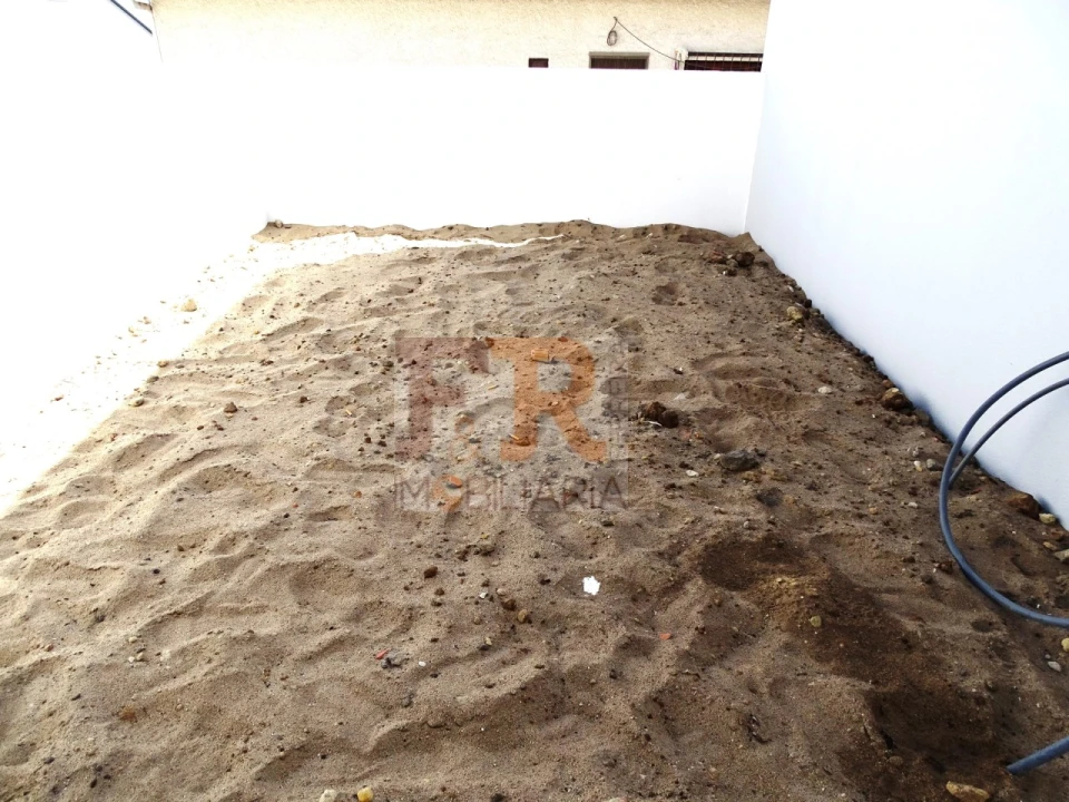 Moradia T3 para Venda em Fernao Ferro Foto 5