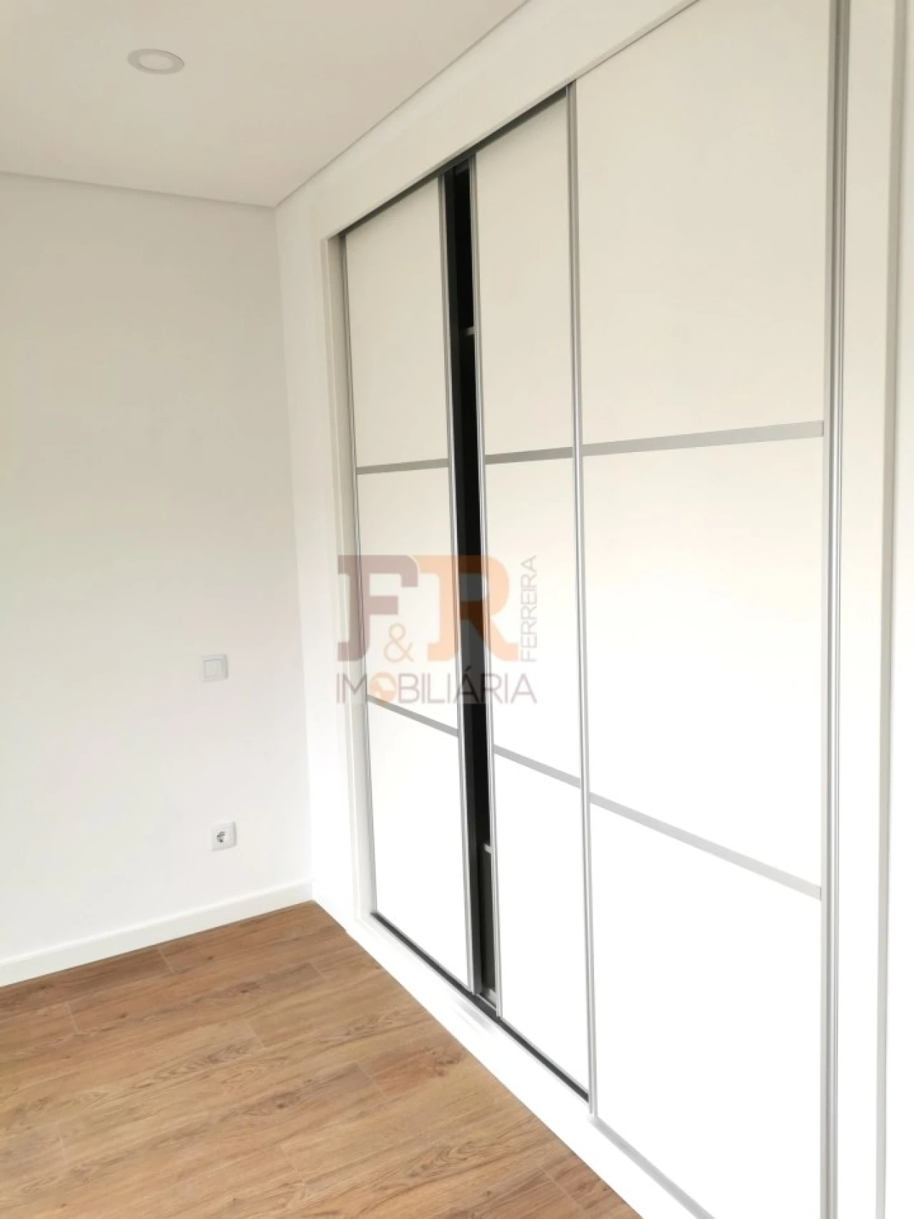 Moradia T3 para Venda em Fernao Ferro Foto 11