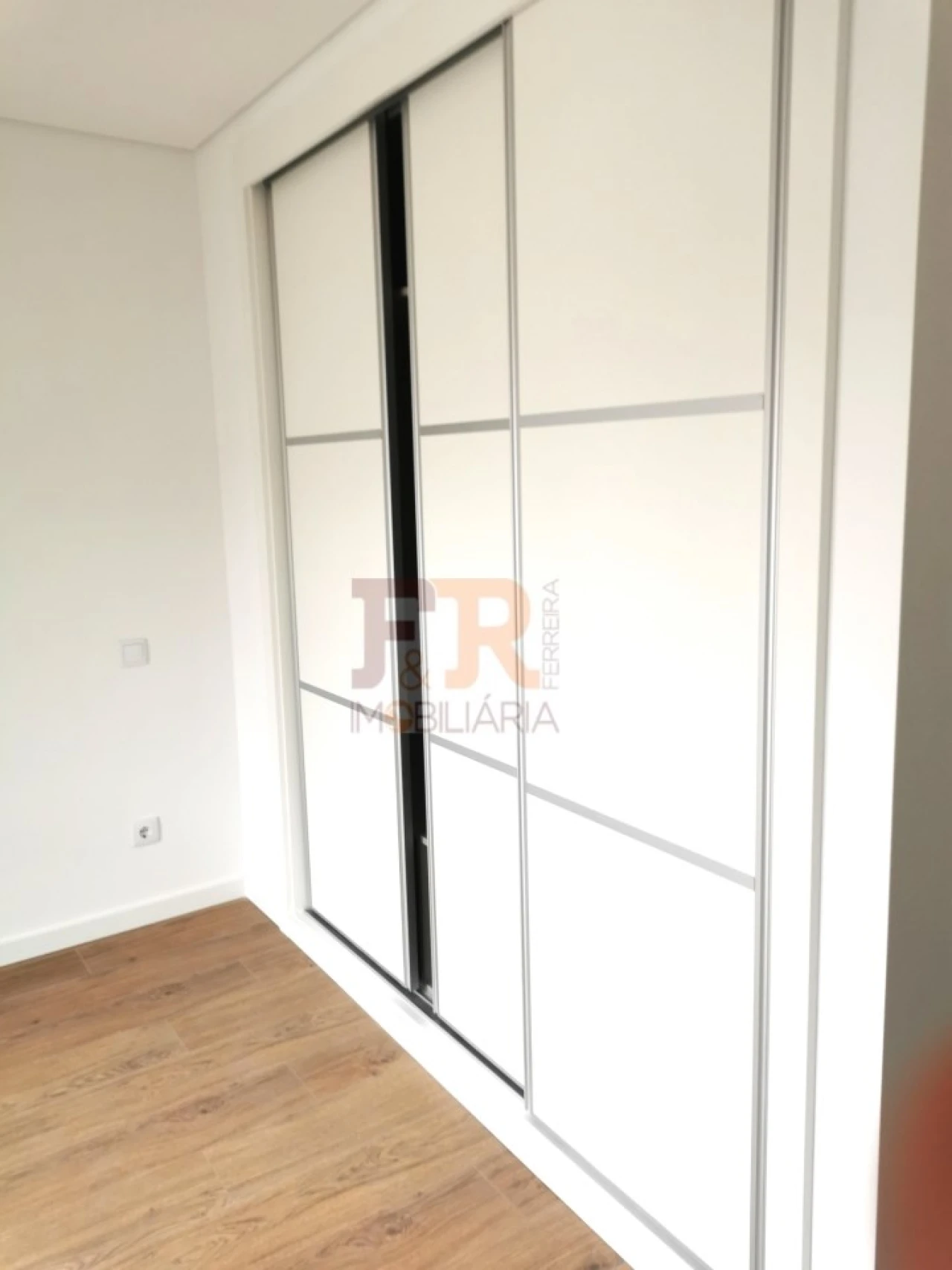 Moradia T3 para Venda em Fernao Ferro Foto 20