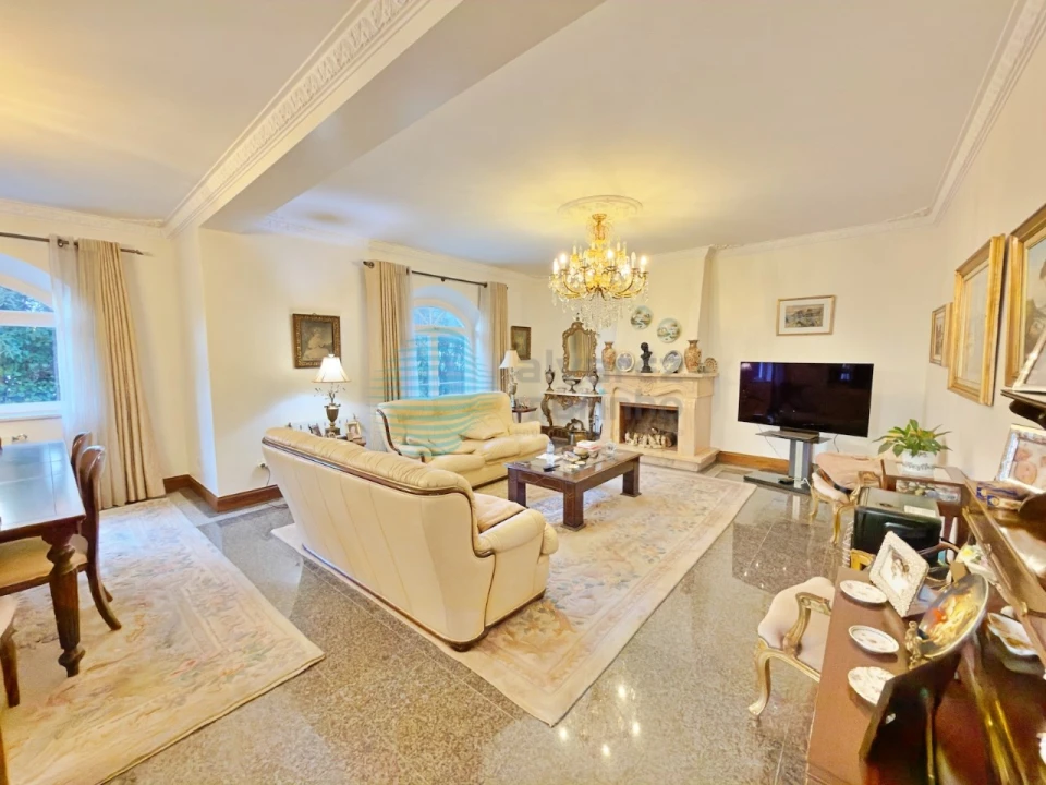 Moradia T5 para Venda em A dos Cunhados e Maceira Foto 12