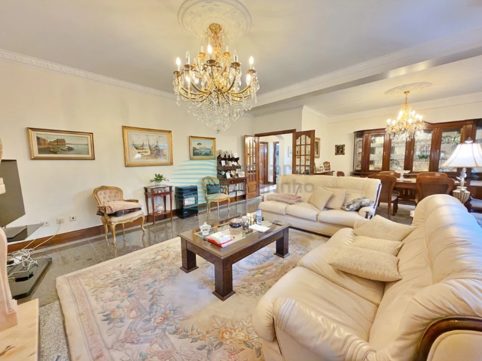 Moradia T5 para Venda em A dos Cunhados e Maceira Foto 14