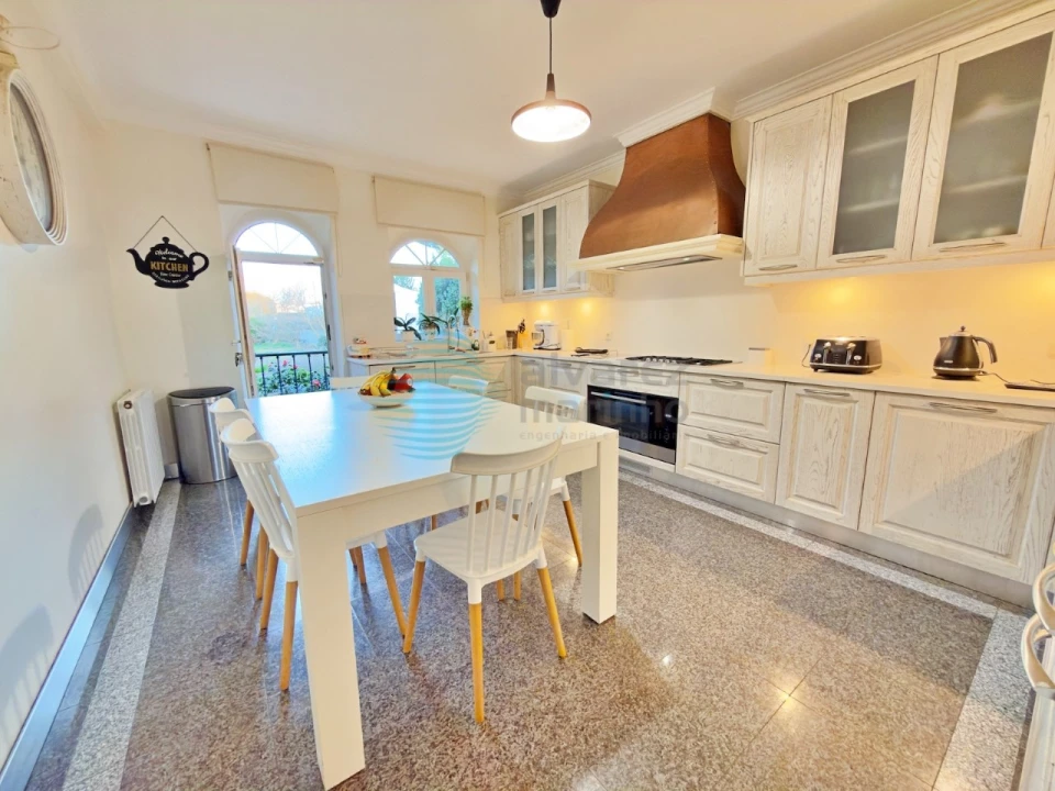 Moradia T5 para Venda em A dos Cunhados e Maceira Foto 19