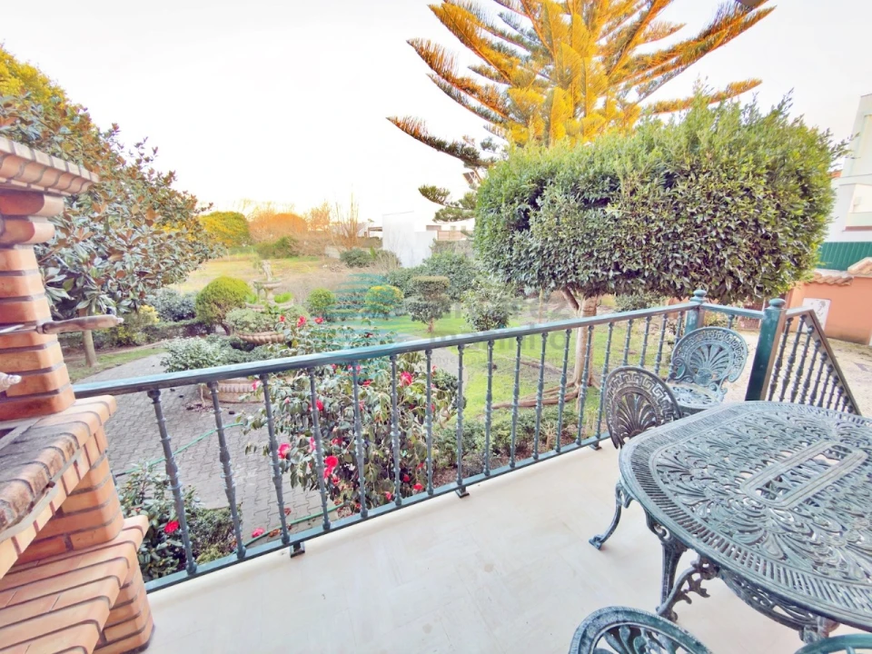 Moradia T5 para Venda em A dos Cunhados e Maceira Foto 23