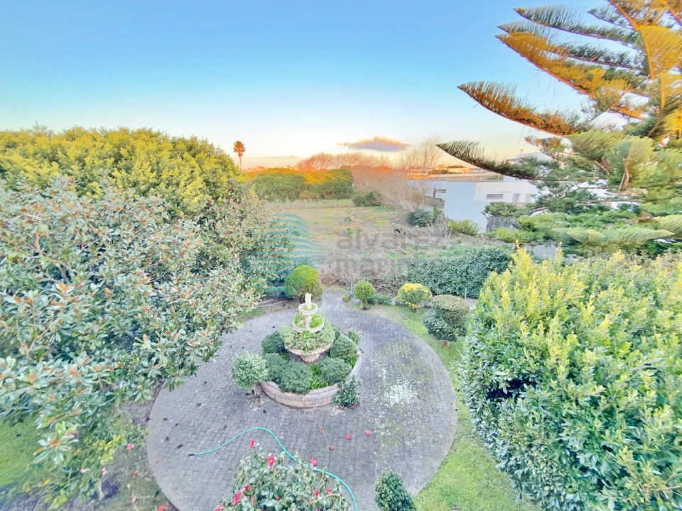 Moradia T5 para Venda em A dos Cunhados e Maceira Foto 50