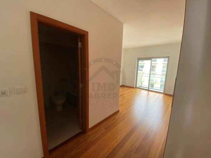 Apartamento T3 para Venda em São Martinho Foto 7