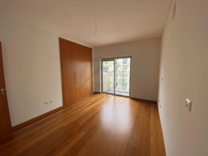 Apartamento T3 para Venda em São Martinho Foto 9